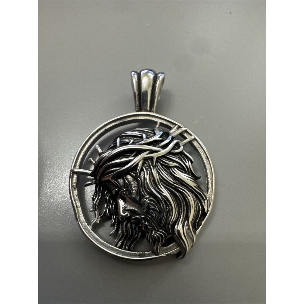 Crown Of Thorns Jesus Christ Head Pendant Stainless Steel 24 Inch Chain Unisex
